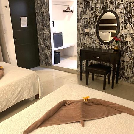 Hotel La Casa Del Capi Isla Holbox Екстериор снимка