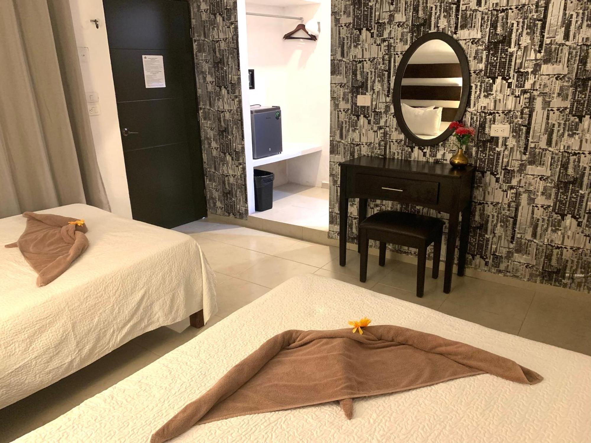 Hotel La Casa Del Capi Isla Holbox Екстериор снимка