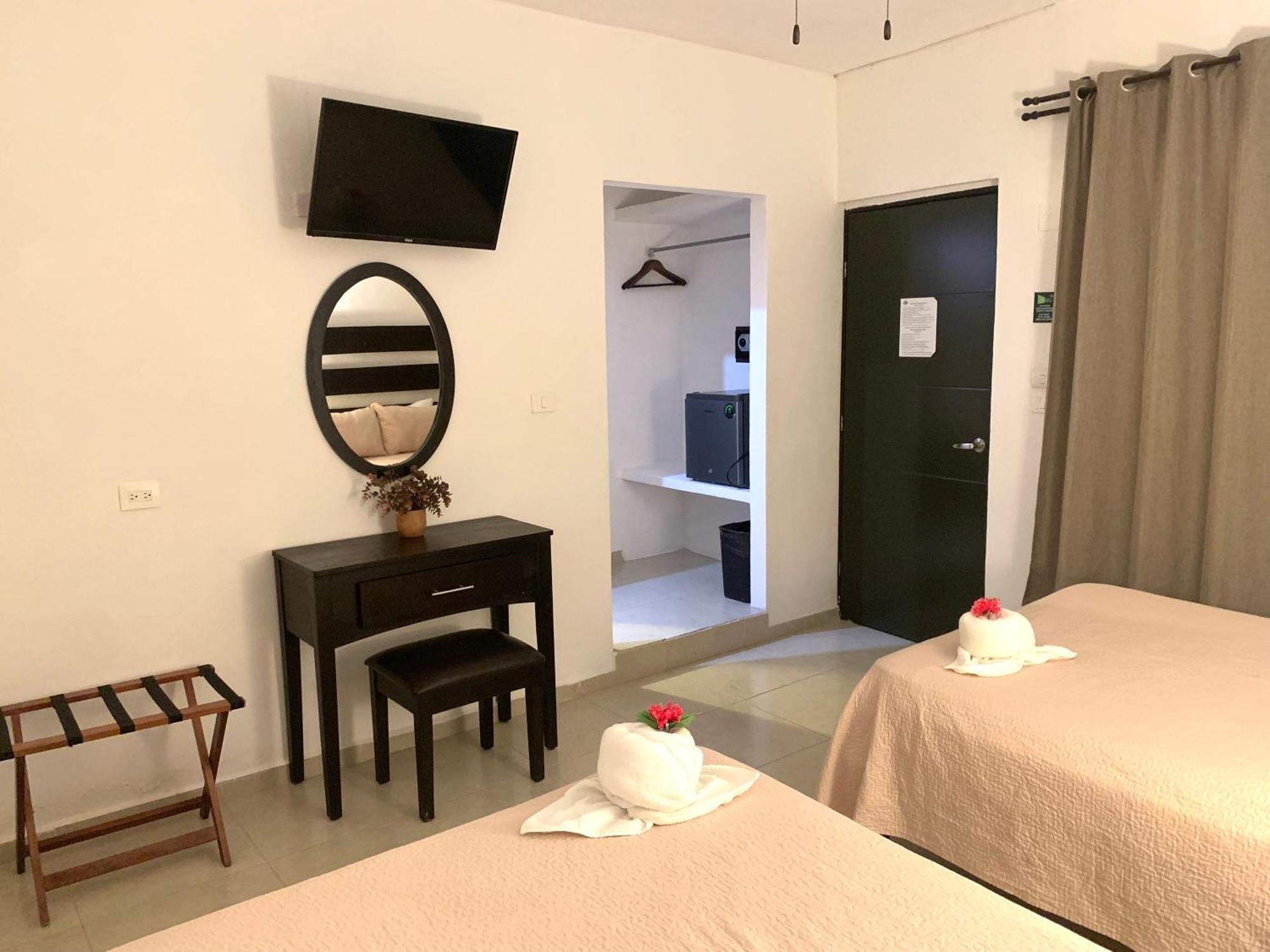 Hotel La Casa Del Capi Isla Holbox Екстериор снимка