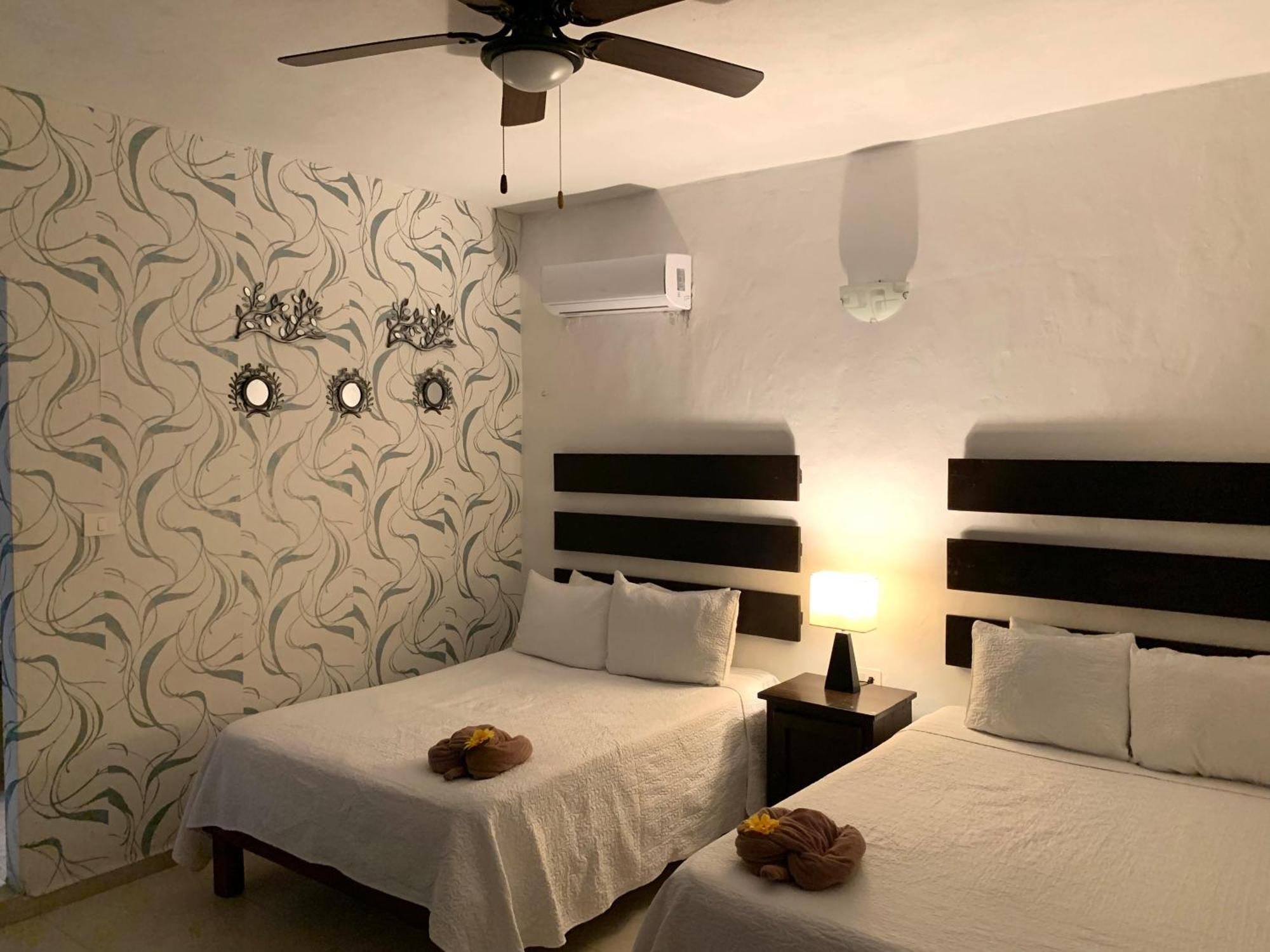 Hotel La Casa Del Capi Isla Holbox Екстериор снимка